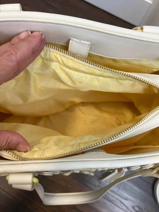 Betsey Johnson Alfie Flower Butterflies Satchel/Crossbody Whimsical Bag - Picture 9 of 14